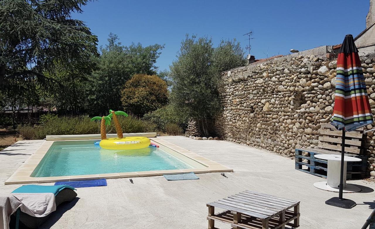 La Parenthese Du Crieu-Valfred Bed & Breakfast La Tour-du-Crieu Екстериор снимка